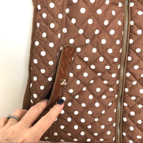 C’Esttoi Brown/White Polka Dot Puffer Vest Size S - Picture 3 of 8